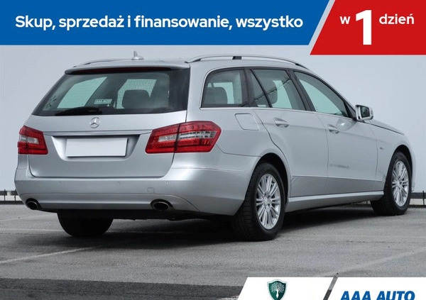 Mercedes-Benz Klasa E cena 49000 przebieg: 233552, rok produkcji 2011 z Kalwaria Zebrzydowska małe 436